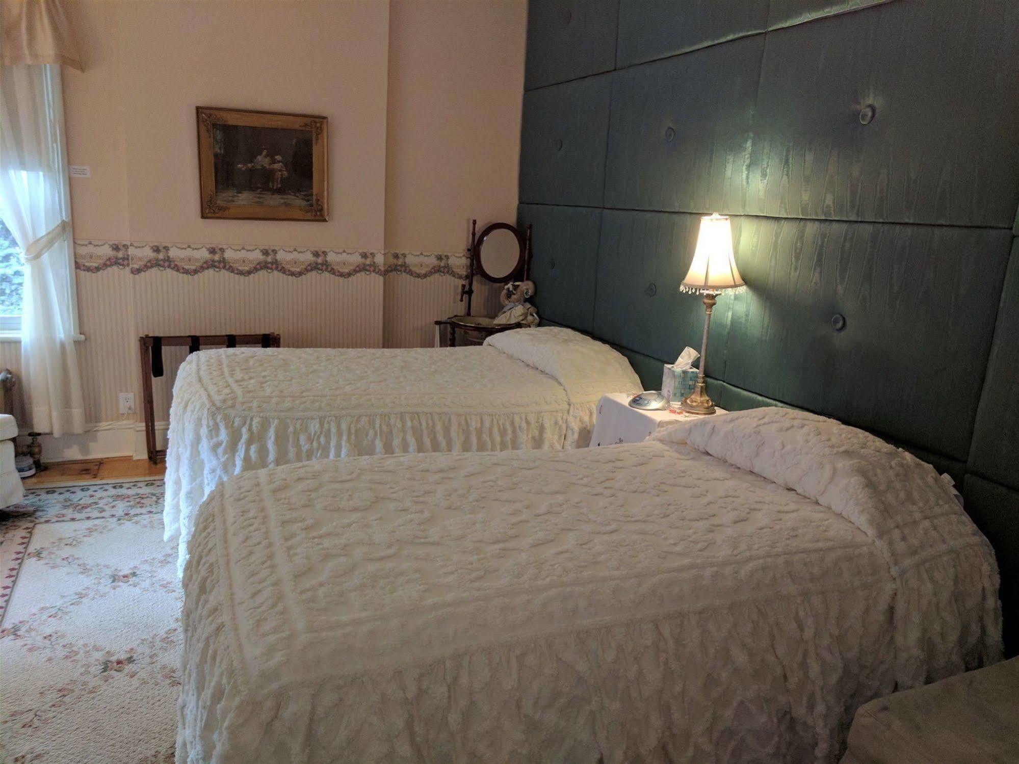 Bricktown Inn Haverstraw Экстерьер фото