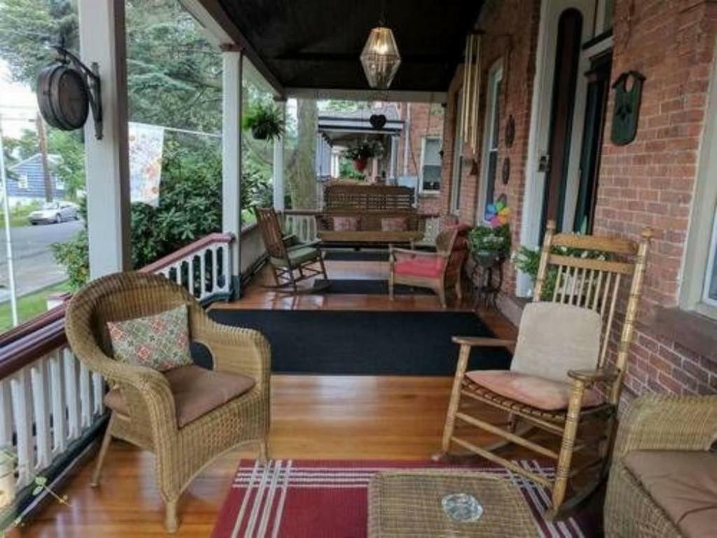Bricktown Inn Haverstraw Экстерьер фото